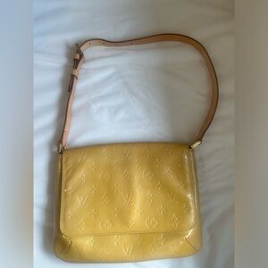 💛Louis Vuitton Thompson street yellow vernis shoulder bag purse